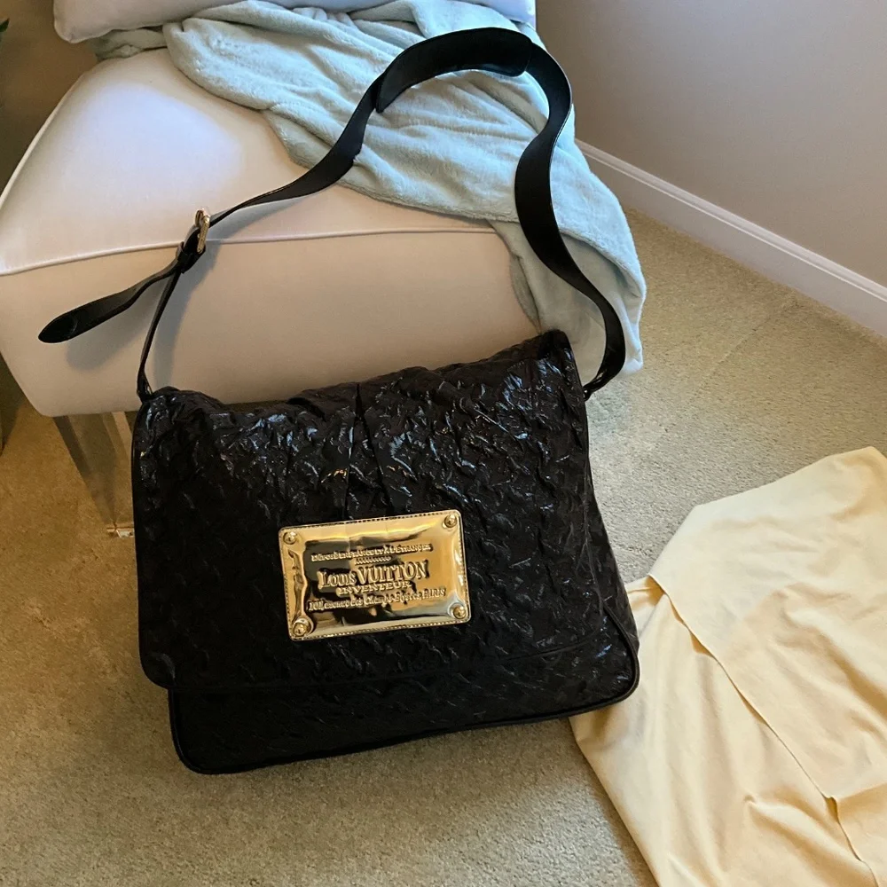 Louis Vuitton Travel Messenger bag - Picture 15 of 15